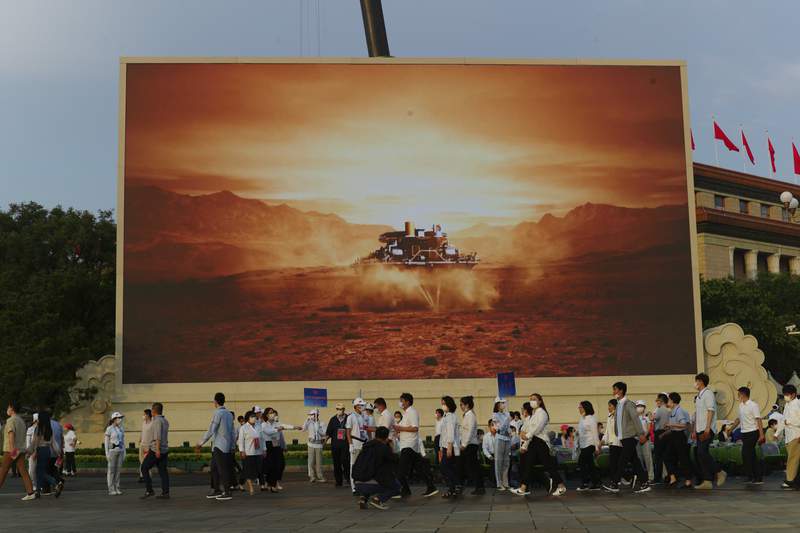 China's Mars rover soldiers on after completing program