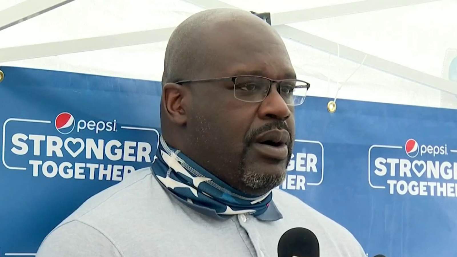 Nonprofit gets new hoops for victims of domestic abuse with help from Shaq, Orlando Magic