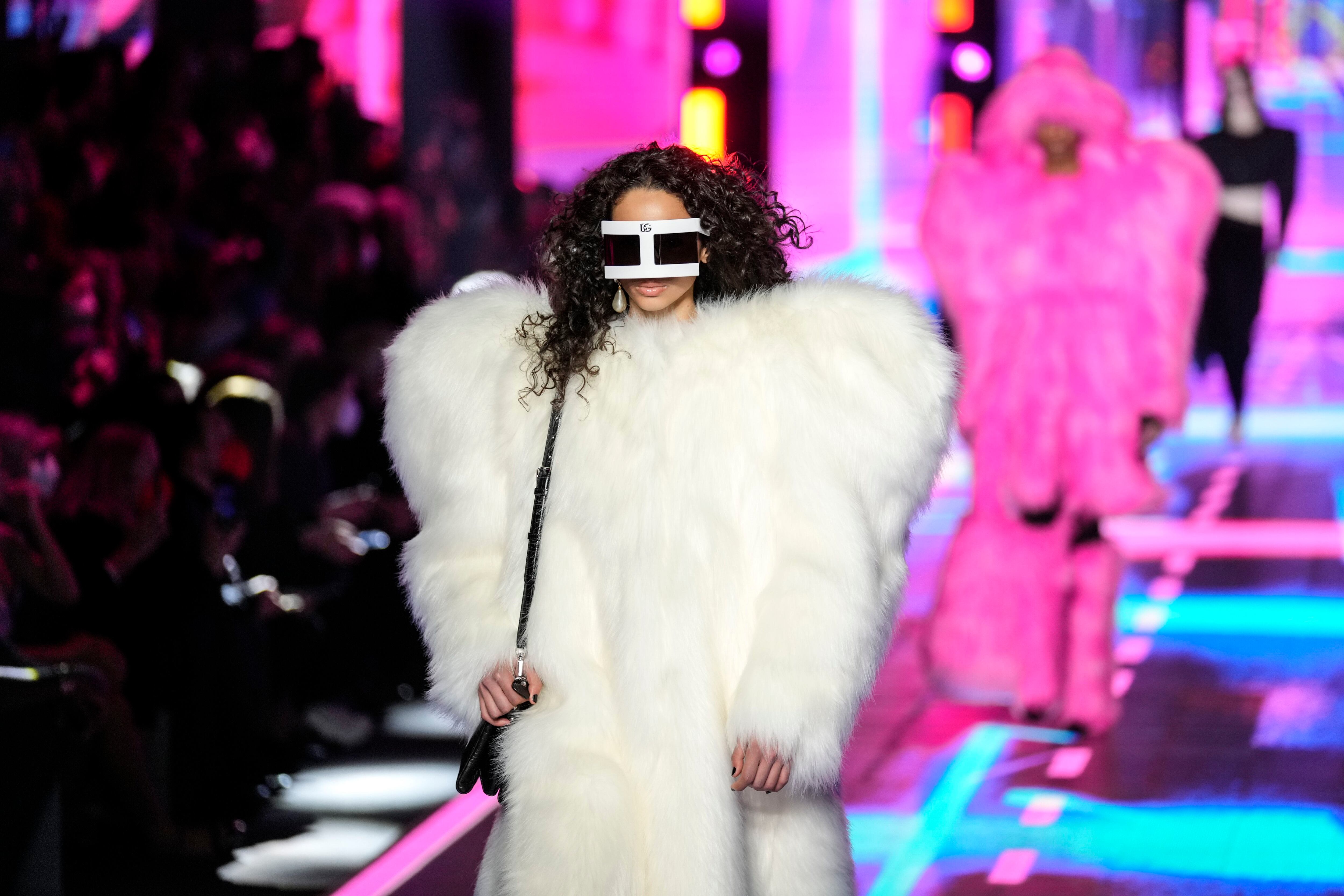 Sharon Stone takes in Dolce&Gabbana at relaxed Milan fashion