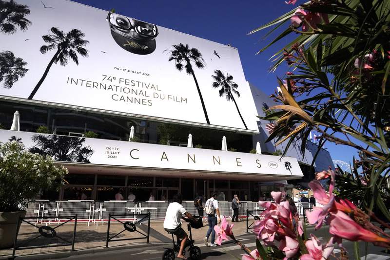 Cannes reawakens, pins hopes on film festival's return