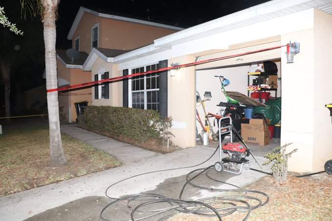 Deputies Man Kills Girlfriend With Knife And Hammer Sets Bedroom